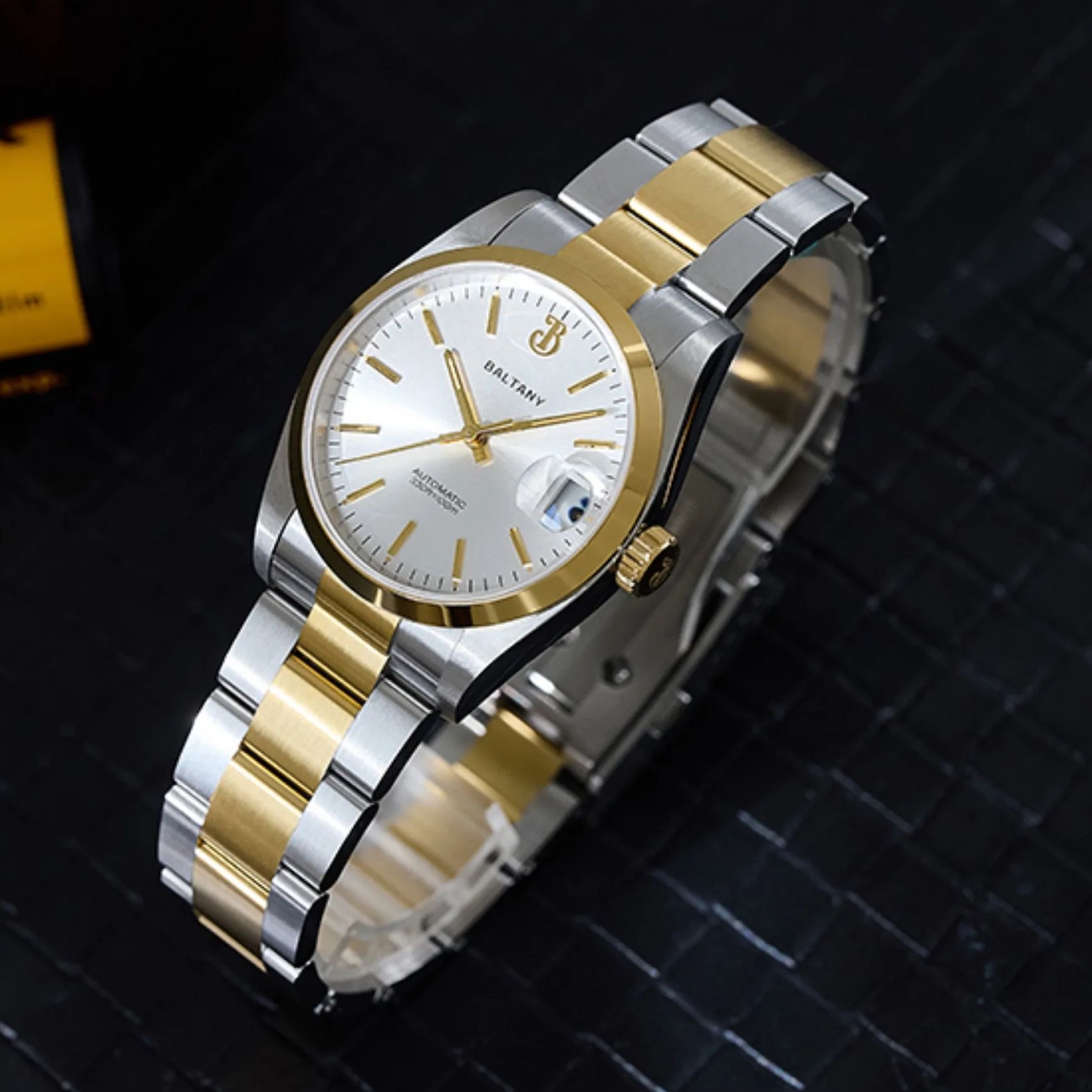 Baltany Men Automatic Watch 36 - огляд і ціна Omega Watch Constellation